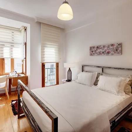 דירה Bomonti 2 Bedroom Flat *