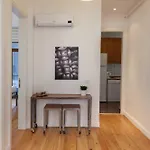 Bomonti 2 Bedroom Flat * Стамбул